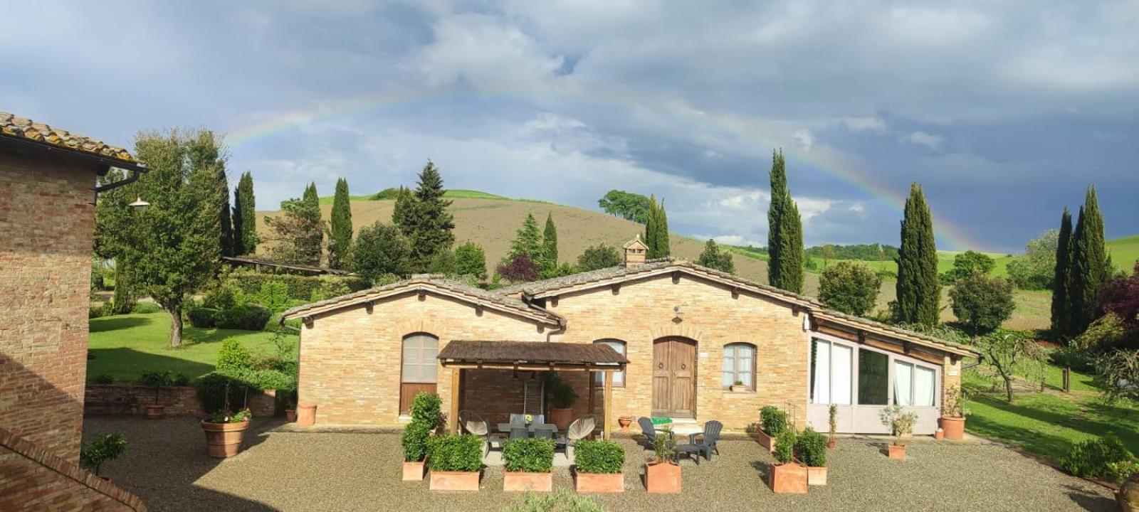 Agriturismo San Pierino Monteroni d'Arbia Luaran gambar