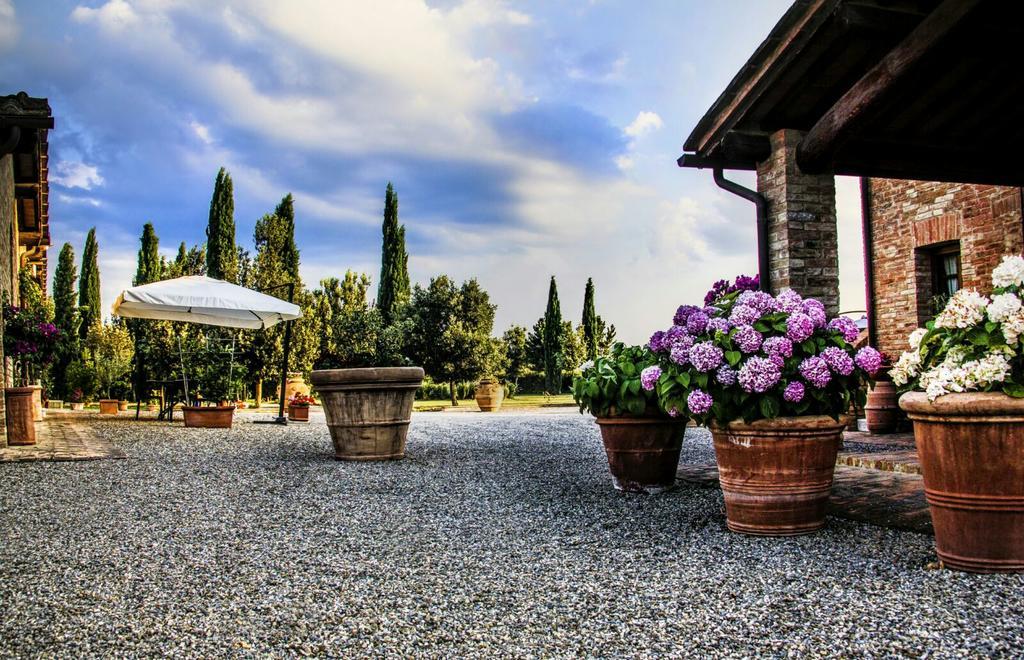 Agriturismo San Pierino Villa Monteroni d'Arbia Luaran gambar