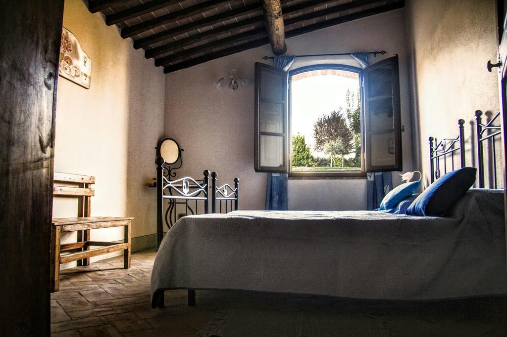 Agriturismo San Pierino Villa Monteroni d'Arbia Luaran gambar