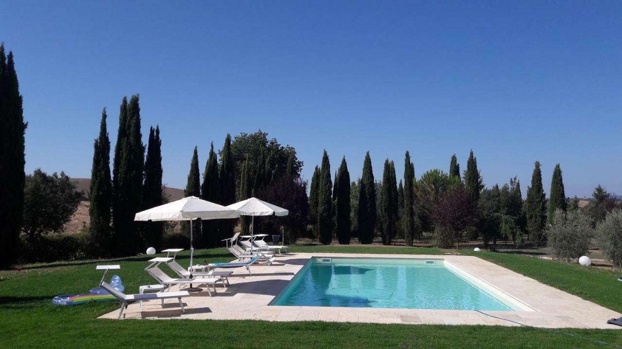 Agriturismo San Pierino Monteroni d'Arbia Luaran gambar