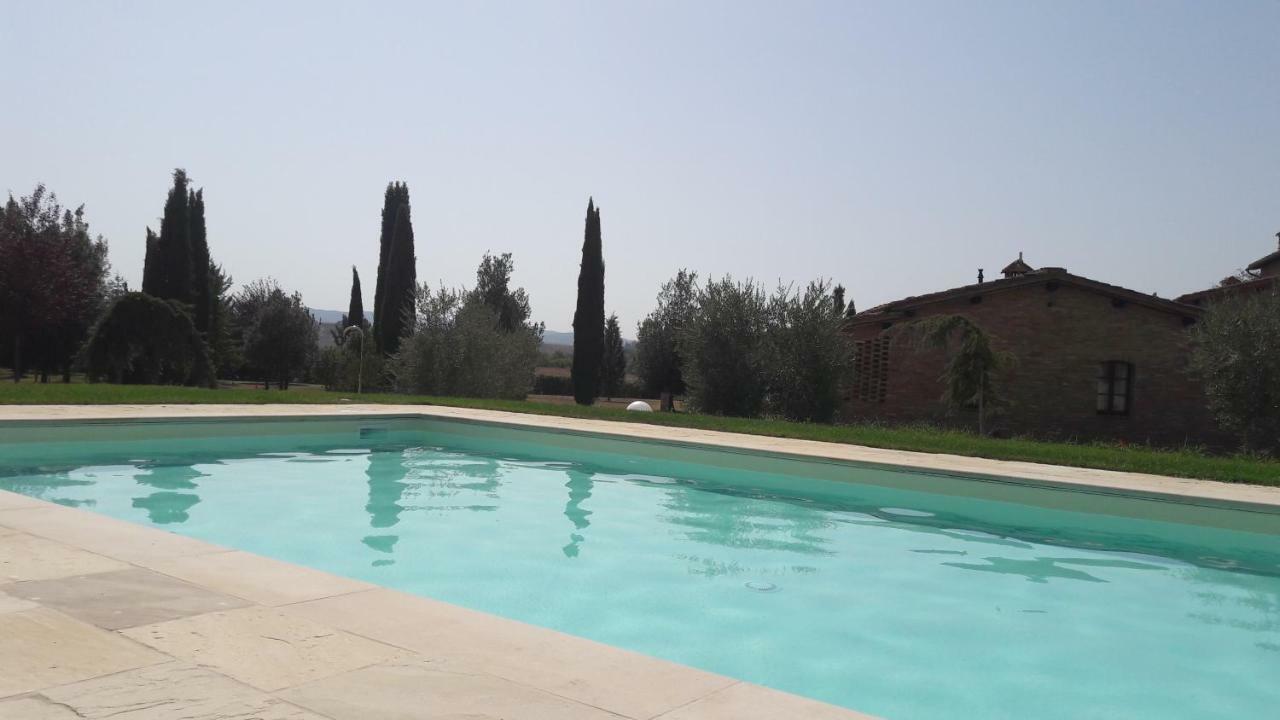 Agriturismo San Pierino Villa Monteroni d'Arbia Luaran gambar