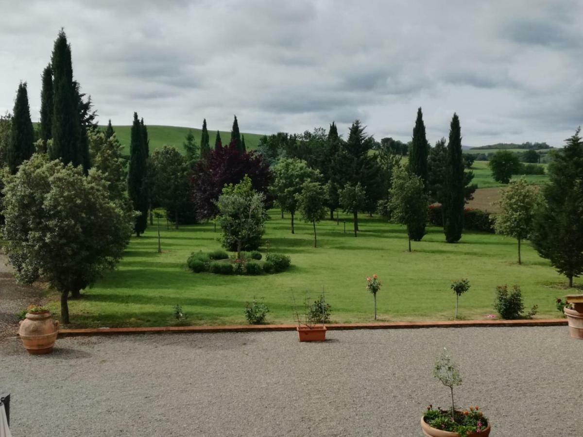 Agriturismo San Pierino Monteroni d'Arbia Luaran gambar